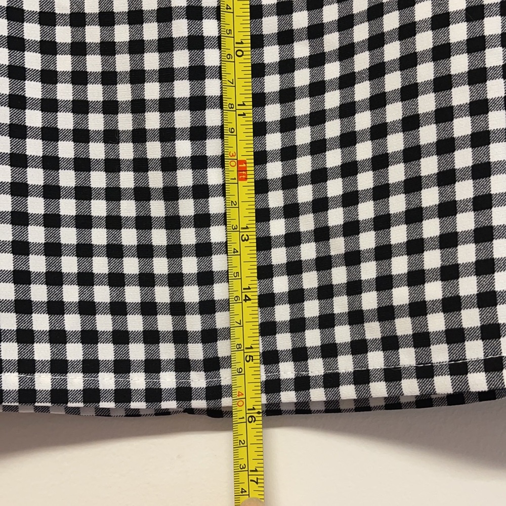 Forever 21 Black & White Checked Mini Skirt - Picture 4 of 8